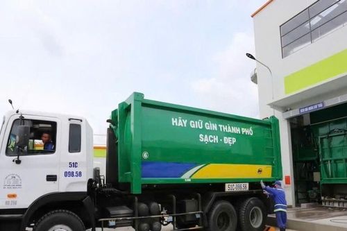 TP. Hồ Chí Minh: Sẽ có quy định mới về thu gom, vận chuyển, xử lý chất thải rắn xây dựng và bãi đổ bùn thải