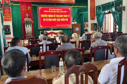 Tình người bên cán cân công lý