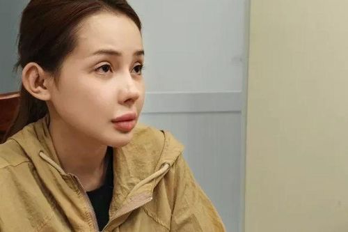 Vai trò thật sự của bố mẹ ruột Ngân 98 trong đường dây hàng giả trăm tỷ và chiêu che giấu dòng tiền 'khủng'