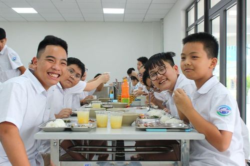 Trường Newton Hải Phòng: Chăm chút bữa ăn như một phần của hành trình học tập