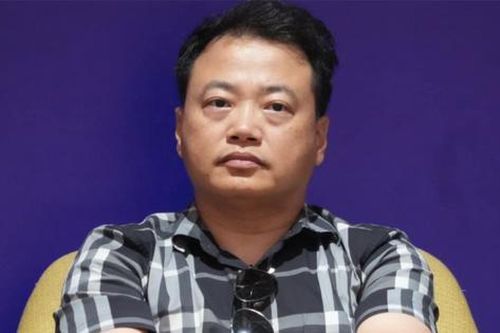 'Shark Bình' bị khởi tố về tội 'Lừa đảo chiếm đoạt tài sản'