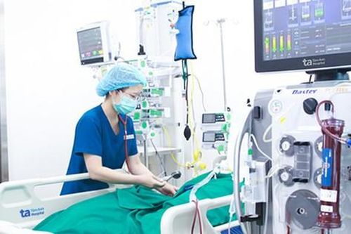 Thanh niên 22 tuổi bị viêm tụy cấp thừa nhận một sai lầm nhiều nam giới Việt mắc phải