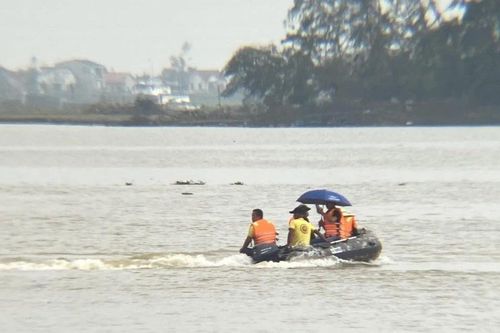 Vụ bố ôm hai con nhảy cầu ở Nghệ An: Không có phép màu nào cho 3 cha con xấu số