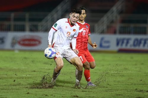 Tất cả đang quá khắt khe với tuyển Việt Nam