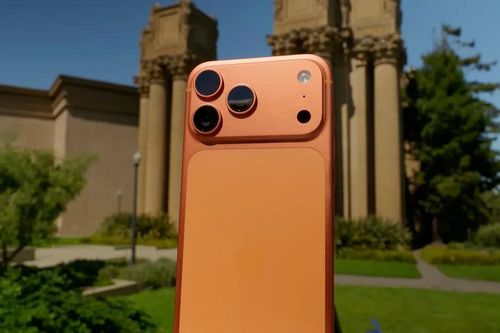 'Xích' iPhone vào tường để cai nghiện điện thoại