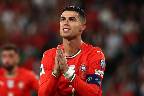 Khoảnh khắc buồn của Ronaldo