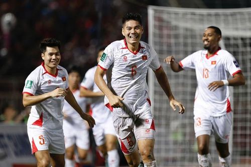 Tuyển Việt Nam thắng Nepal 1 - 0: Tích lũy hành trang, tiếp tục hành trình