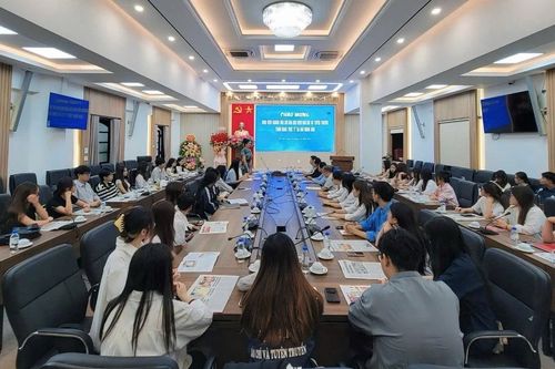 Trải nghiệm ý nghĩa của sinh viên ngành truyền thông đại chúng tại Báo Nhân Dân