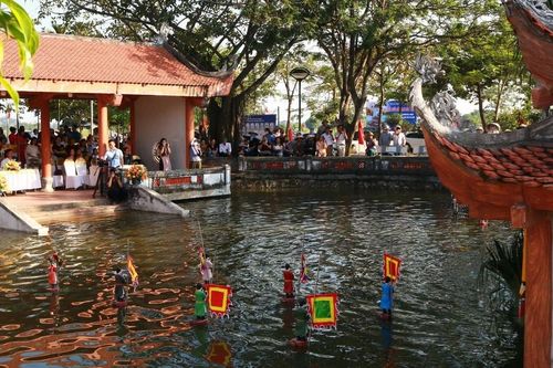 Tạo sinh kế từ khai thác giá trị di sản ở phường rối Đào Thục