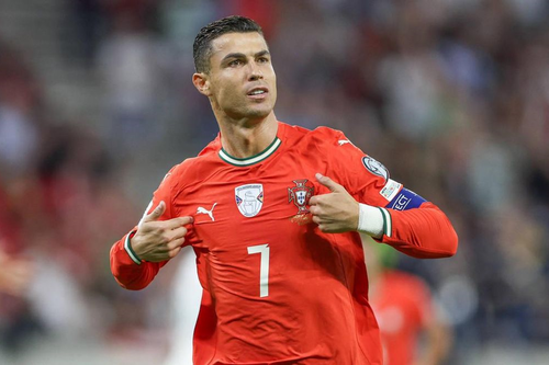 Tin thể thao (15-10): Ronaldo lập cú đúp, tuyển Nhật Bản tạo 'địa chấn'