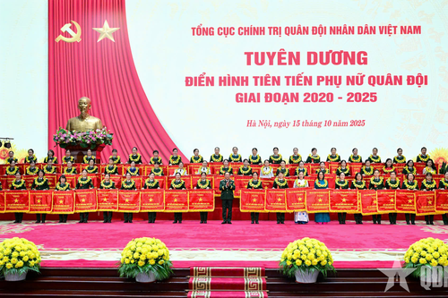 Đại tướng Trịnh Văn Quyết: Phong trào thi đua của Phụ nữ Quân đội ngày càng phát triển mạnh mẽ, toàn diện hơn