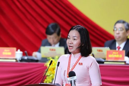 Phát huy dân chủ, xây dựng chính quyền TPHCM gần dân, sát dân, phục vụ Nhân dân