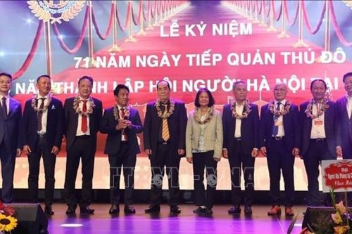 Người Việt tại Đức hướng về Thủ đô Hà Nội
