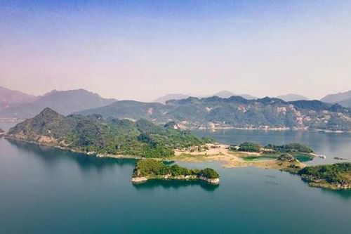 Bài 1: Hồ Hòa Bình - 'cực' tăng trưởng mới trên bản đồ du lịch Việt Nam, tại sao không?