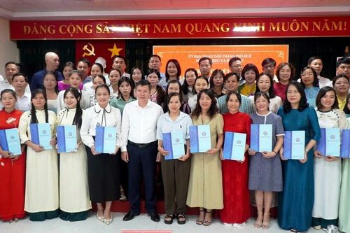 Lần đầu tiên Huế thuyên chuyển viên chức giáo dục quy mô lớn