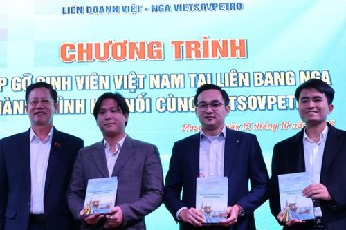 Vietsovpetro gặp gỡ sinh viên tại Moskva: Tăng cường kết nối với trí thức trẻ Việt Nam tại Liên bang Nga