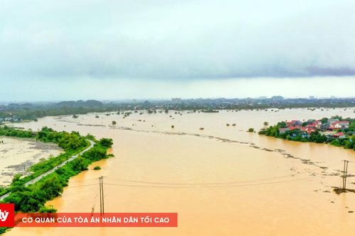 Biển động mạnh, miền Bắc mưa lũ còn phức tạp