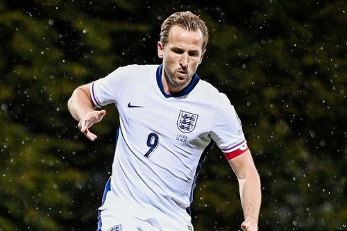 Harry Kane bay cao, đưa tuyển Anh vào VCK World Cup 2026