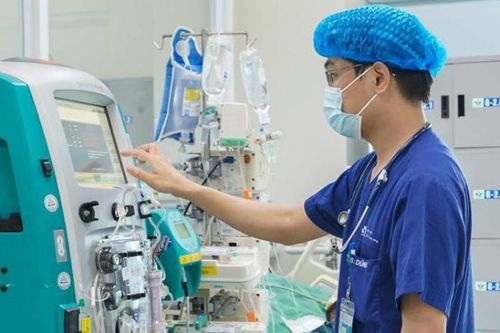 Hai bé sinh đôi 19 tháng tuổi đuối nước không qua khỏi