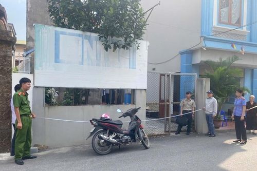 VKSND khu vực 2, tỉnh Hưng Yên kiểm sát thi hành việc giao tài sản là quyền sử dụng đất
