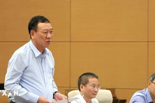 Thể chế hóa kịp thời chủ trương, chính sách của Đảng về phòng, chống tham nhũng