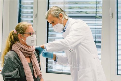 Đức thông qua dự luật khuyến khích làm việc sau tuổi nghỉ hưu