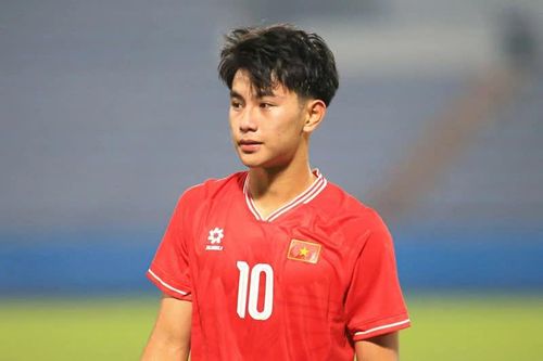Sao trẻ HAGL lọt top 60 tài năng trẻ triển vọng nhất thế giới