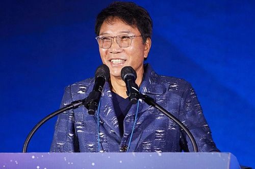 Tầm nhìn mới của 'cha đẻ' SM Lee Soo Man cho tương lai Kpop