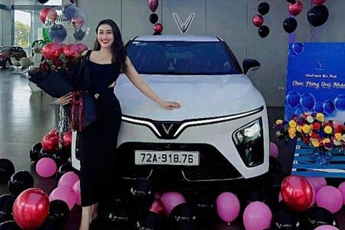 Đổi xe xăng sang xe điện, nữ chủ xe 9x hài lòng với khoản tiết kiệm 4,5 triệu đồng/tháng, cực thích một tính năng trên VinFast VF 7