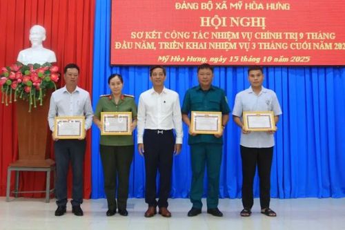Xã Mỹ Hòa Hưng khuyến khích phát triển các loại hình du lịch sinh thái - sông nước