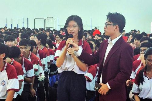 Trên 1.100 học sinh xã Tri Tôn tham gia chương trình hướng nghiệp