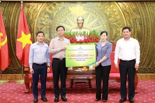Bắc Ninh: Tập đoàn Công nghiệp- Năng lượng quốc gia Việt Nam ủng hộ 3 tỷ đồng khắc phục hậu quả lũ lụt