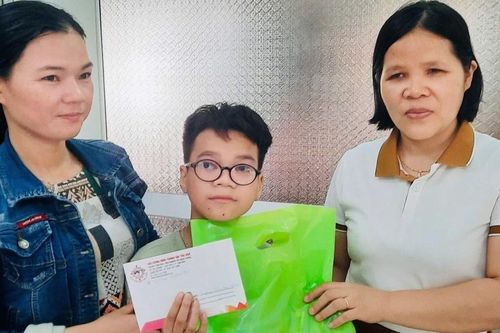 Kết nối yêu thương, thắp sáng niềm tin