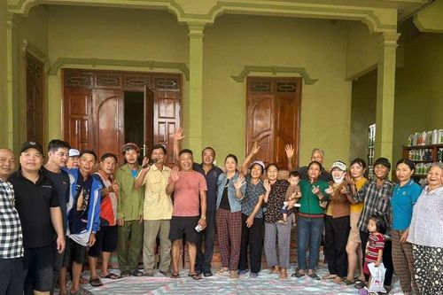 Những chuyến xe nghĩa tình từ Lâm Đồng hướng về vùng lũ