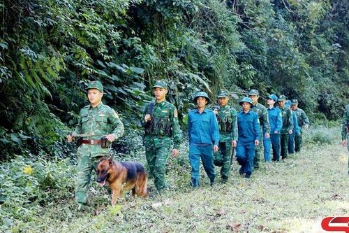 Bảo vệ vững chắc đường biên, mốc giới