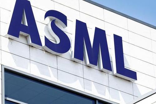 Người khổng lồ ngành chip ASML sẵn sàng đón đầu làn sóng các thương vụ AI lớn