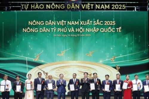 63 nông dân xuất sắc và 32 nhà khoa học của nhà nông đại diện cho khát vọng, động lực cống hiến vì đất nước