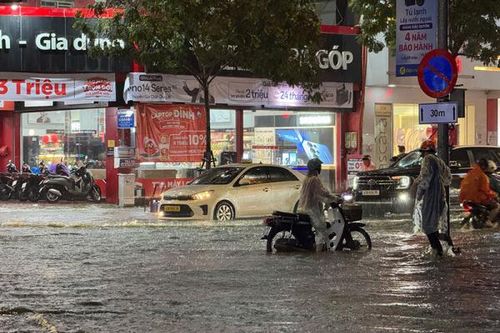 Làm gì để 'Thành phố đáng sống' thoát cảnh… mưa lớn là ngập?
