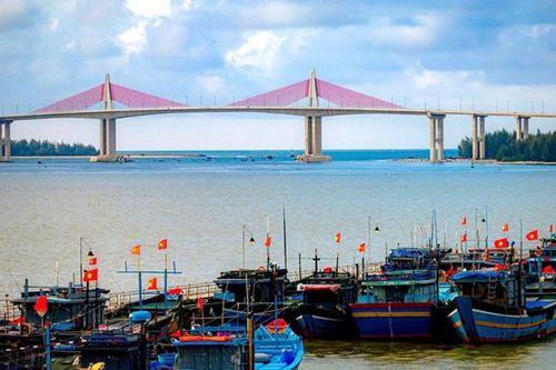 Những cây cầu mới 'nối nhịp bờ vui' ở đất Cố đô