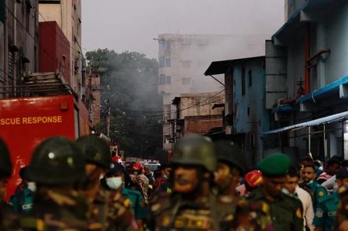 Hỏa hoạn kép ở Bangladesh, 16 người chết