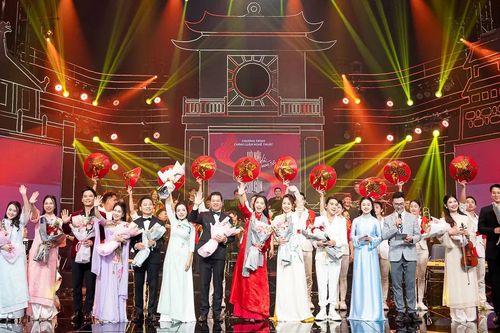 Đêm nhạc 'Một dải non sông - Hà Nội - Huế - Sài Gòn'