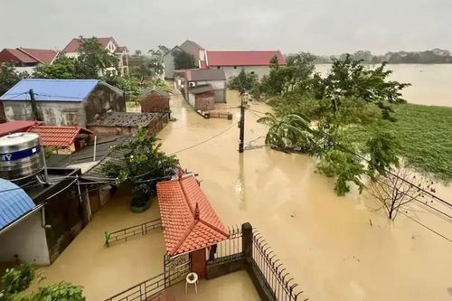Hà Nội rút lệnh báo động lũ trên sông Cà Lồ