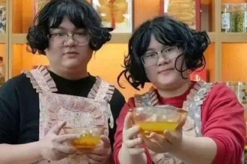 Tướng phu thê của cặp vợ chồng trẻ khiến dân mạng ngỡ ngàng vì giống nhau 'như hai giọt nước'