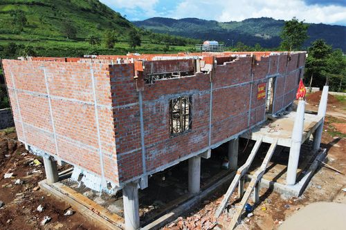 Tháo dỡ 'nhà rông bê tông' gần 10 tỷ ở Gia Lai – Cái giá của sự lạc nhịp văn hóa