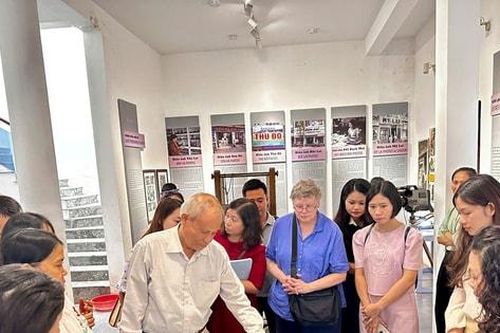 Nâng cao năng lực bảo quản và trưng bày ảnh tại các bảo tàng