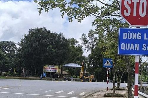 Bổ sung biển báo, kiểm soát tốc độ đường Hồ Chí Minh sau tai nạn nghiêm trọng