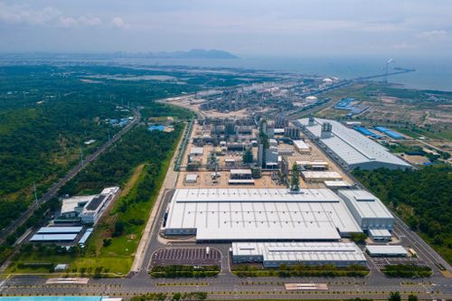 Cận cảnh tuyến đường nối tổ hợp hóa dầu 5 tỷ USD ở TP.HCM sắp về đích
