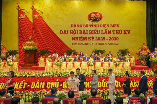 Đại hội Đảng bộ tỉnh Điện Biên lần thứ XV bầu 52 Ủy viên Ban Chấp hành khóa mới