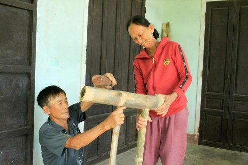 'Giữ lửa' nghề truyền thống từ cây tre làng