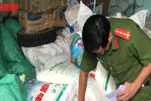 TP Hồ Chí Minh: Xử lý gần 2.800 vụ vi phạm hàng lậu, hàng giả, hàng cấm trong 9 tháng